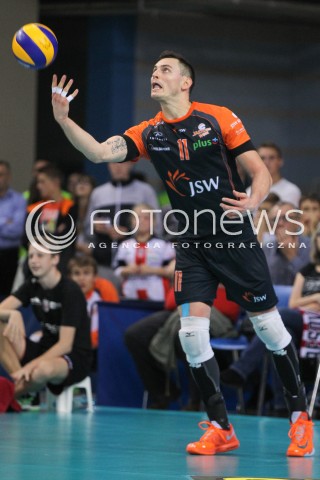  18.10.2014 RZESZOW<br />SIATKOWKA PLUSLIGA 2014/2015 MEN VOLLEYBALL POLAND POLISH PLUS LIGA LEAGUE SEASON 2014/2015<br />MECZ ASSECO RESOVIA - JASTRZEBSKI WEGIEL<br />N/Z ZBIGNIEW BARTMAN SYLWETKA <br /> 
