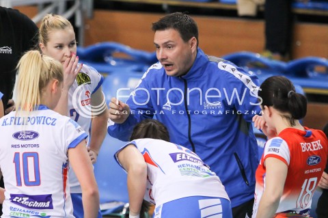  23.10.2014 RZESZOW<br />SIATKOWKA ORLEN LIGA 2014/2015 WOMEN VOLLEYBALL POLAND POLISH ORLENLIGA LEAGUE SEASON 2014/2015<br />MECZ DEVELOPRES SKYRES RZESZOW - SK BANK LEGIONOVIA LEGIONOWO<br />N/Z MARCIN WOJTOWICZ - TRENER ( HEAD COACH ) <br /> 