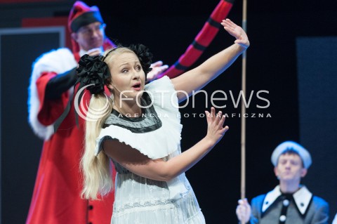  23.10.2014 WARSZAWA TEATR SYRENA<br />PROBA MEADIALNA SPEKTAKLU MAKABERSKI<br />N/Z BEATRYCZE LUKASZEWSKA<br /> 