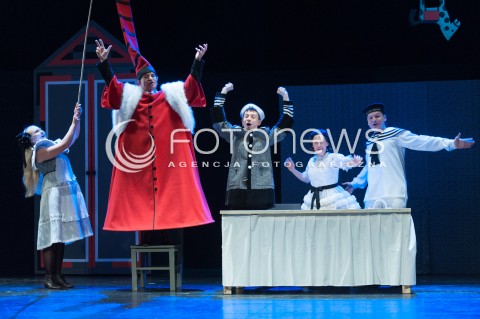  23.10.2014 WARSZAWA TEATR SYRENA<br />PROBA MEADIALNA SPEKTAKLU MAKABERSKI<br />N/Z BEATRYCZE LUKASZEWSKA KRZYSZTOF DRACZ KRZYSZTOF SZCZEPANIAK JOLANTA FRASZYNSKA PRZEMYSLAW GLAPINSKI<br /> 