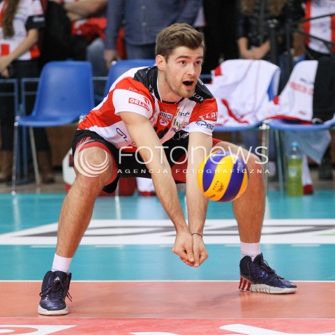  25.10.2014 RZESZOW<br />SIATKOWKA PLUSLIGA 2014/2015 MEN VOLLEYBALL POLAND POLISH PLUS LIGA LEAGUE SEASON 2014/2015<br />MECZ ASSECO RESOVIA - INDYKPOL AZS OLSZTYN<br />N/Z DAWID DRYJA SYLWETKA <br /> 