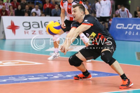  25.10.2014 RZESZOW<br />SIATKOWKA PLUSLIGA 2014/2015 MEN VOLLEYBALL POLAND POLISH PLUS LIGA LEAGUE SEASON 2014/2015<br />MECZ ASSECO RESOVIA - INDYKPOL AZS OLSZTYN<br />N/Z KRZYSZTOF IGNACZAK SYLWETKA <br /> 