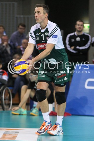  25.10.2014 RZESZOW<br />SIATKOWKA PLUSLIGA 2014/2015 MEN VOLLEYBALL POLAND POLISH PLUS LIGA LEAGUE SEASON 2014/2015<br />MECZ ASSECO RESOVIA - INDYKPOL AZS OLSZTYN<br />N/Z MACIEJ DOBROWOLSKI SYLWETKA <br /> 