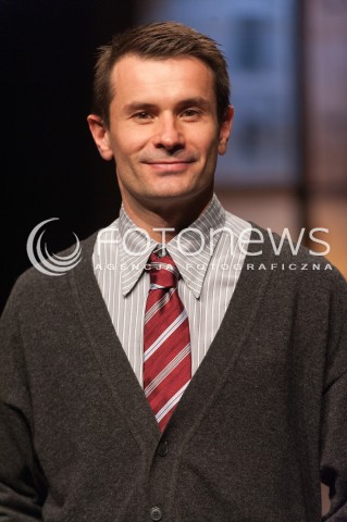  03.11.2014 WARSZAWA TEATR POLONIA<br />PROBA MEDIALNA SPEKTAKLU KOLACJA KANIBALI<br />N/Z GRZEGORZ STOSZ<br /> 