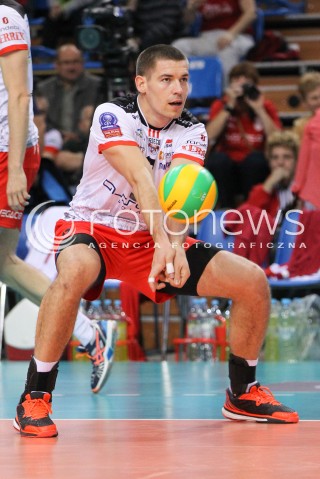  04.11.2014 RZESZOW POLAND<br />SIATKOWKA LIGA MISTRZOW MEN CEV VOLLEYBALL CHAMPIONS LEAGUE 2014/2015 <br />MATCH ASSECO RESOVIA - BUDVANSKA RIVIJERA BUDVA <br />N/Z DAWID KONARSKI SYLWETKA <br /> 