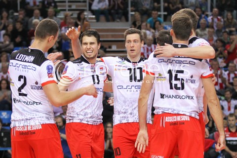 04.11.2014 RZESZOW POLAND<br />SIATKOWKA LIGA MISTRZOW MEN CEV VOLLEYBALL CHAMPIONS LEAGUE 2014/2015 <br />MATCH ASSECO RESOVIA - BUDVANSKA RIVIJERA BUDVA <br />N/Z FABIAN DRZYZGA JOCHEN SCHOPS RADOSC EMOCJE <br /> 