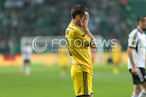  06.11.2014 WARSZAWA <br />PILKA NOZNA SEZON 2014/2015 FOOTBALL POLISH <br />MECZ LEGIA WARSZAWA - METALIST CHARKOW <br />N/Z DENYS KULAKOV PO STRACIE BRAMKI<br />  