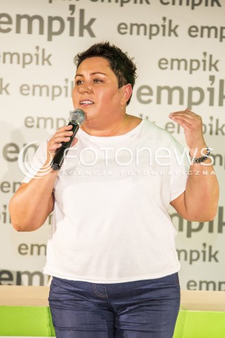  06.11.2014 WARSZAWA<br />PROMOCJA KSIAZKI DOROTY WELLMAN - JA NIE MOGE BYC MODELKA W EMPIK JUNIOR <br />N/Z DOROTA WELLMAN<br /> 