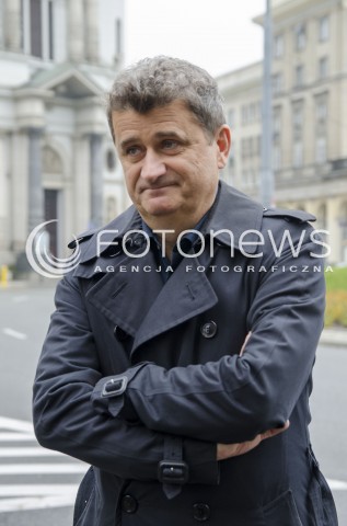  10.11.2014 WARSZAWA KONFERENCJA PRASOWA JANUSZA PALIKOTA I BARBARY NOWACKIEJ PRZED TECZA NA PL. ZBAWICIELA N/Z JANUSZ PALIKOT  