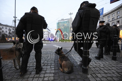  11.11.2014 WARSZAWA<br />SWIETO NIEPODLEGLOSCI<br />N/Z PLAC ZBAWICIELA<br /> 
