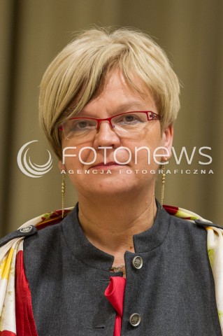  12.11.2014 RZESZOW <br />WIZYTA MINISTER EDUKACJI NARODOWEJ JOANNY KLUZIK ROSTKOWSKIEJ W RZESZOWIE<br />N/Z TERESA KUBAS HUL GLOWKA PORTRET SYLWETKA<br /> 