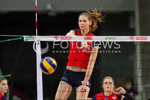  15.11.2014 LODZ SIATKOWKA ORLEN LIGA SEZON 2014/2015 VOLLEYBALL POLISH SEASON BEEF MASTER BUDOWLANI LODZ - KPS CHEMIK POLICE N/Z GABRIELA POLANSKA SYLWETKA  