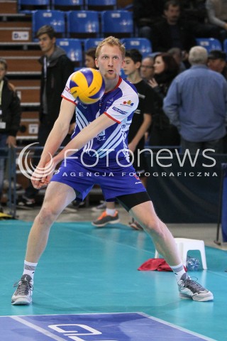  15.11.2014 RZESZOW <br />SIATKOWKA PLUS LIGA 2014/2015 MEN VOLLEYBALL POLAND POLISH PLUSLIGA LEAGUE SEASON 2014/2015 <br />MECZ ASSECO RESOVIA RZESZOW - TRANSFER BYDGOSZCZ<br />N/Z JAKUB JAROSZ SYLWETKA <br /> 
