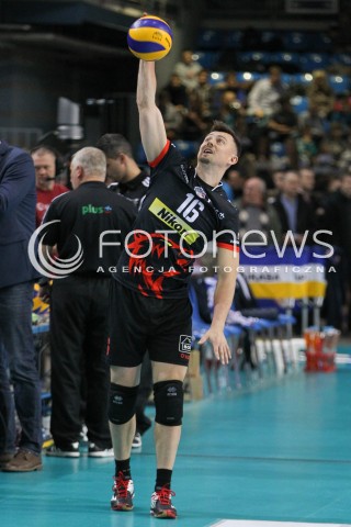  15.11.2014 RZESZOW <br />SIATKOWKA PLUS LIGA 2014/2015 MEN VOLLEYBALL POLAND POLISH PLUSLIGA LEAGUE SEASON 2014/2015 <br />MECZ ASSECO RESOVIA RZESZOW - TRANSFER BYDGOSZCZ<br />N/Z KRZYSZTOF IGNACZAK SYLWETKA <br /> 