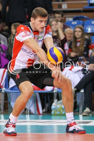  15.11.2014 RZESZOW <br />SIATKOWKA PLUS LIGA 2014/2015 MEN VOLLEYBALL POLAND POLISH PLUSLIGA LEAGUE SEASON 2014/2015 <br />MECZ ASSECO RESOVIA RZESZOW - TRANSFER BYDGOSZCZ<br />N/Z PIOTR NOWAKOWSKI SYLWETKA <br /> 