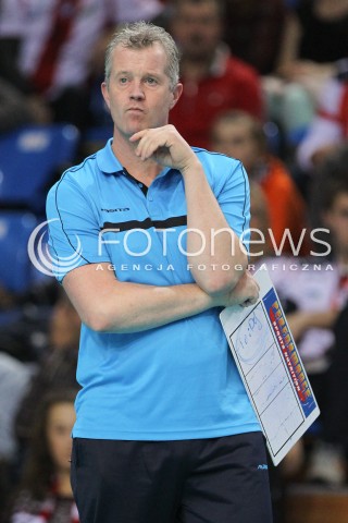  15.11.2014 RZESZOW <br />SIATKOWKA PLUS LIGA 2014/2015 MEN VOLLEYBALL POLAND POLISH PLUSLIGA LEAGUE SEASON 2014/2015 <br />MECZ ASSECO RESOVIA RZESZOW - TRANSFER BYDGOSZCZ<br />N/Z VITAL HEYNEN - TRENER ( HEAD COACH ) SYLWETKA RADOSC EMOCJE <br /> 