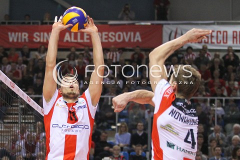  15.11.2014 RZESZOW <br />SIATKOWKA PLUS LIGA 2014/2015 MEN VOLLEYBALL POLAND POLISH PLUSLIGA LEAGUE SEASON 2014/2015 <br />MECZ ASSECO RESOVIA RZESZOW - TRANSFER BYDGOSZCZ<br />N/Z FABIAN DRZYZGA SYLWETKA <br /> 