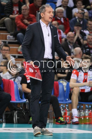  15.11.2014 RZESZOW <br />SIATKOWKA PLUS LIGA 2014/2015 MEN VOLLEYBALL POLAND POLISH PLUSLIGA LEAGUE SEASON 2014/2015 <br />MECZ ASSECO RESOVIA RZESZOW - TRANSFER BYDGOSZCZ<br />N/Z ANDRZEJ KOWAL - TRENER ( HEAD COACH ) SYLWETKA <br /> 