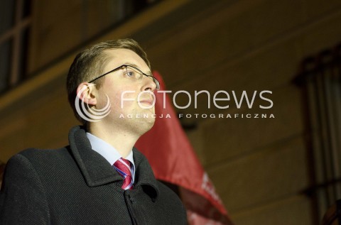  20.11.2014 WARSZAWA <br />PIKIETA POD PKW W SPRAWIE ZANIEDBAN WYBORCZYCH  <br />N/Z ROBERT WINNICKI<br /> 