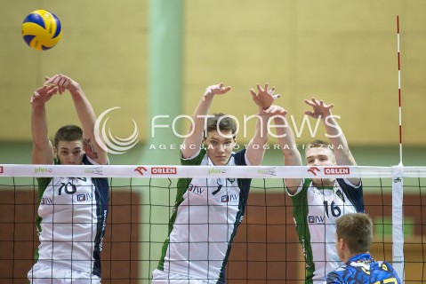  22.11.2014 WARSZAWA POLAND<br />SIATKOWKA PLUS LIGA 2014/2015 MEN VOLLEYBALL<br />ARENA URSYNOW <br />MECZ AZS POLITECHNIKA WARSZAWSKA - MKS BANIMEX BEDZIN <br />N/Z BARTLOMIEJ LEMANSKI PAWEL MIKOLAJCZAK TOMASZ TOMCZYK<br /> 