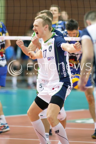  22.11.2014 WARSZAWA POLAND<br />SIATKOWKA PLUS LIGA 2014/2015 MEN VOLLEYBALL<br />ARENA URSYNOW <br />MECZ AZS POLITECHNIKA WARSZAWSKA - MKS BANIMEX BEDZIN <br />N/Z RADOSC MATEUSZ SACHAREWICZ<br /> 