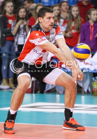  26.11.2014 RZESZOW <br />SIATKOWKA PLUS LIGA 2014/2015 MEN VOLLEYBALL POLAND POLISH PLUSLIGA LEAGUE SEASON 2014/2015 <br />MECZ ASSECO RESOVIA RZESZOW - AZS CZESTOCHOWA<br />N/Z DAWID KONARSKI SYLWETKA <br /> 