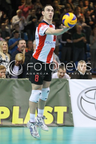  26.11.2014 RZESZOW <br />SIATKOWKA PLUS LIGA 2014/2015 MEN VOLLEYBALL POLAND POLISH PLUSLIGA LEAGUE SEASON 2014/2015 <br />MECZ ASSECO RESOVIA RZESZOW - AZS CZESTOCHOWA<br />N/Z MARKO IVOVIC SYLWETKA <br /> 