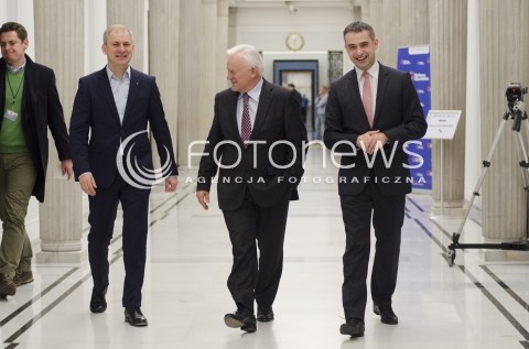  28.11.2014 WARSZAWA <br />DZIS W SEJMIE  <br />N/Z  LESZEK MILLER GRZEGORZ NAPIERALSKI <br /> 