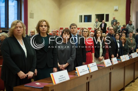  01.12.2014 WARSZAWA<br />I SESJA RADY MIASTA STOLECZNEGO WARSZAWY<br />N/Z RADNI WARSZAWY<br /> 