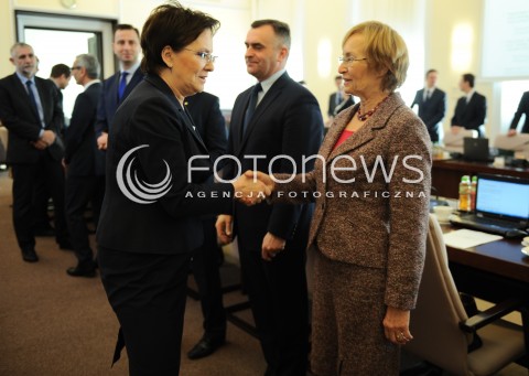  02.12.2014 WARSZAWA<br />POSIEDZENIE RADY MINISTROW<br />N/Z PREMIER EWA KOPACZ LENA KOLARSKA BOBINSKA<br /> 