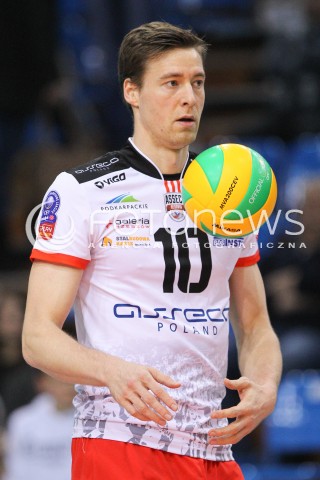  04.12.2014 RZESZOW POLAND <br />SIATKOWKA LIGA MISTRZOW MEN CEV VOLLEYBALL CHAMPIONS LEAGUE 2013 <br />MATCH ASSECO RESOVIA -  BERLIN RECYCLING VOLLEYS<br />N/Z JOCHEN SCHOPS SYLWETKA <br /> 