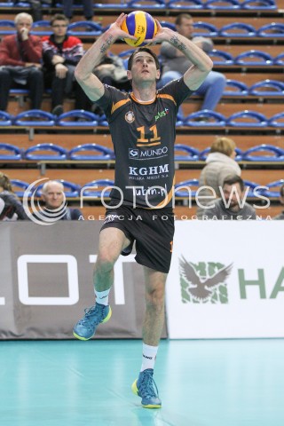  07.12.2014 RZESZOW <br />SIATKOWKA PLUS LIGA 2014/2015 MEN VOLLEYBALL POLAND POLISH PLUSLIGA LEAGUE SEASON 2014/2015 <br />MECZ ASSECO RESOVIA RZESZOW - CUPRUM LUBIN<br />N/Z LUKASZ KADZIEWICZ SYLWETKA <br /> 