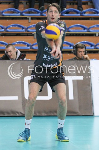  07.12.2014 RZESZOW <br />SIATKOWKA PLUS LIGA 2014/2015 MEN VOLLEYBALL POLAND POLISH PLUSLIGA LEAGUE SEASON 2014/2015 <br />MECZ ASSECO RESOVIA RZESZOW - CUPRUM LUBIN<br />N/Z LUKASZ KADZIEWICZ SYLWETKA <br /> 