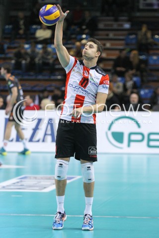  07.12.2014 RZESZOW <br />SIATKOWKA PLUS LIGA 2014/2015 MEN VOLLEYBALL POLAND POLISH PLUSLIGA LEAGUE SEASON 2014/2015 <br />MECZ ASSECO RESOVIA RZESZOW - CUPRUM LUBIN<br />N/Z  FABIAN DRZYZGA SYLWETKA <br /> 