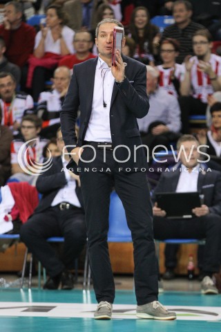  07.12.2014 RZESZOW <br />SIATKOWKA PLUS LIGA 2014/2015 MEN VOLLEYBALL POLAND POLISH PLUSLIGA LEAGUE SEASON 2014/2015 <br />MECZ ASSECO RESOVIA RZESZOW - CUPRUM LUBIN<br />N/Z  ANDRZEJ KOWAL - TRENER ( HEAD COACH ) SYLWETKA <br /> 