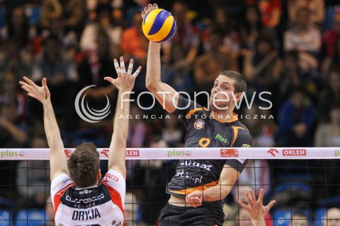  07.12.2014 RZESZOW <br />SIATKOWKA PLUS LIGA 2014/2015 MEN VOLLEYBALL POLAND POLISH PLUSLIGA LEAGUE SEASON 2014/2015 <br />MECZ ASSECO RESOVIA RZESZOW - CUPRUM LUBIN<br />N/Z  DMYTRO PASHYTSKYY <br /> 