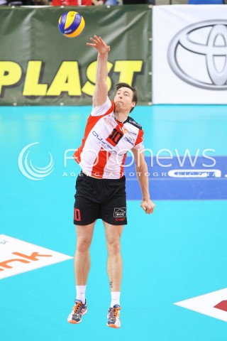  07.12.2014 RZESZOW <br />SIATKOWKA PLUS LIGA 2014/2015 MEN VOLLEYBALL POLAND POLISH PLUSLIGA LEAGUE SEASON 2014/2015 <br />MECZ ASSECO RESOVIA RZESZOW - CUPRUM LUBIN<br />N/Z  JOCHEN SCHOPS SYLWETKA <br /> 