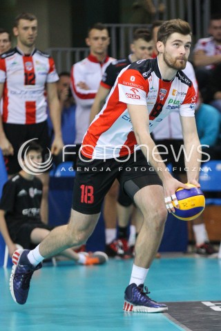  07.12.2014 RZESZOW <br />SIATKOWKA PLUS LIGA 2014/2015 MEN VOLLEYBALL POLAND POLISH PLUSLIGA LEAGUE SEASON 2014/2015 <br />MECZ ASSECO RESOVIA RZESZOW - CUPRUM LUBIN<br />N/Z  DAWID DRYJA SYLWETKA<br /> 