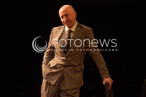  11.12.2014 WARSZAWA OCH TEATR<br />PROBA MEDIALNA UPADLE ANIOLY<br />N/Z CEZARY KOSINSKI<br /> 