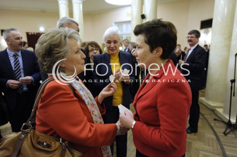  18.12.2014 WARSZAWA<br />SPOTKANIE SWIATECZNE RADY WARSZAWY<br />N/Z PREZYDENT WARSZAWY HANNA GRONKIEWICZ WALTZ IRENA SANTOR<br /> 