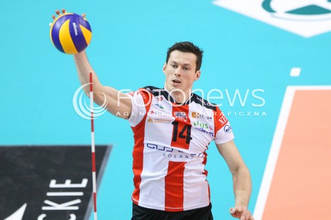  04.01.2015 RZESZOW <br />SIATKOWKA PLUS LIGA 2014/2015 MEN VOLLEYBALL POLAND POLISH PLUSLIGA LEAGUE SEASON 2014/2015 <br />MECZ ASSECO RESOVIA RZESZOW - ZAKSA KEDZIERZYN KOZLE<br />N/Z RAFAL BUSZEK SYLWETKA ATAK<br /> 