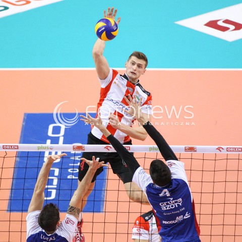  04.01.2015 RZESZOW <br />SIATKOWKA PLUS LIGA 2014/2015 MEN VOLLEYBALL POLAND POLISH PLUSLIGA LEAGUE SEASON 2014/2015 <br />MECZ ASSECO RESOVIA RZESZOW - ZAKSA KEDZIERZYN KOZLE<br />N/Z PIOTR NOWAKOWSKI <br /> 
