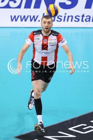 04.01.2015 RZESZOW <br />SIATKOWKA PLUS LIGA 2014/2015 MEN VOLLEYBALL POLAND POLISH PLUSLIGA LEAGUE SEASON 2014/2015 <br />MECZ ASSECO RESOVIA RZESZOW - ZAKSA KEDZIERZYN KOZLE<br />N/Z LUKASZ PERLOWSKI SYLWETKA <br /> 