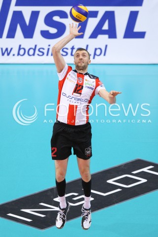  04.01.2015 RZESZOW <br />SIATKOWKA PLUS LIGA 2014/2015 MEN VOLLEYBALL POLAND POLISH PLUSLIGA LEAGUE SEASON 2014/2015 <br />MECZ ASSECO RESOVIA RZESZOW - ZAKSA KEDZIERZYN KOZLE<br />N/Z LUKASZ PERLOWSKI SYLWETKA <br /> 