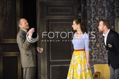  05.01.2015 WARSZAWA<br />PROBA MEDIALNA SPEKTAKLU CZLOWIEK DWOCH SZEFOW W TEATRZE KOMEDIA<br />N/Z LUKASZ NOWICKI TOMASZ DEDEK JULIA KAMINSKA<br /> 