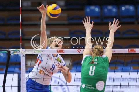  05.01.2015 RZESZOW<br />SIATKOWKA ORLEN LIGA 2014/2015 WOMEN VOLLEYBALL POLAND POLISH ORLENLIGA LEAGUE SEASON 2014/2015<br />MECZ DEVELOPRES SKYRES RZESZOW - IMPEL WROCLAW<br />N/Z PAULA SZEREMETA <br /> 
