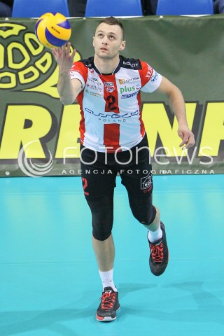  07.01.2015 RZESZOW <br />SIATKOWKA PUCHAR POLSKI SEZON 2014/2015 MEN VOLLEYBALL POLAND POLISH CUP SEASON 2014/2015  <br />MECZ ASSECO RESOVIA RZESZOW - AZS POLITECHNIKA WARSZAWSKA<br />N/Z PAUL LOTMAN SYLWETKA <br /> 