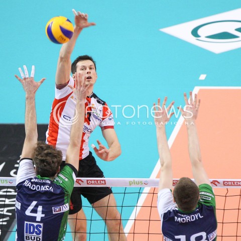  07.01.2015 RZESZOW <br />SIATKOWKA PUCHAR POLSKI SEZON 2014/2015 MEN VOLLEYBALL POLAND POLISH CUP SEASON 2014/2015  <br />MECZ ASSECO RESOVIA RZESZOW - AZS POLITECHNIKA WARSZAWSKA<br />N/Z RAFAL BUSZEK <br /> 