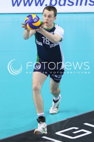  07.01.2015 RZESZOW <br />SIATKOWKA PUCHAR POLSKI SEZON 2014/2015 MEN VOLLEYBALL POLAND POLISH CUP SEASON 2014/2015  <br />MECZ ASSECO RESOVIA RZESZOW - AZS POLITECHNIKA WARSZAWSKA<br />N/Z BARTLOMIEJ MORDYL SYLWETKA <br /> 