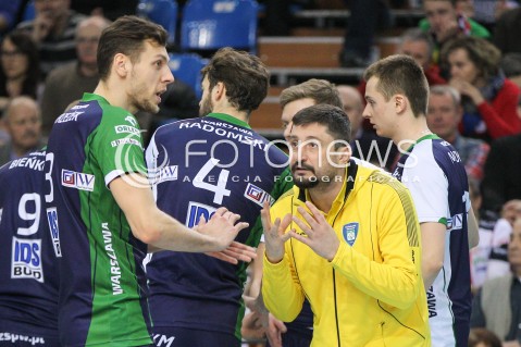  07.01.2015 RZESZOW <br />SIATKOWKA PUCHAR POLSKI SEZON 2014/2015 MEN VOLLEYBALL POLAND POLISH CUP SEASON 2014/2015  <br />MECZ ASSECO RESOVIA RZESZOW - AZS POLITECHNIKA WARSZAWSKA<br />N/Z JAKUB BEDNARUK - I TRENER ( HEAD COACH ) ZLOSC EMOCJE PAWEL MIKOLAJCZAK <br /> 